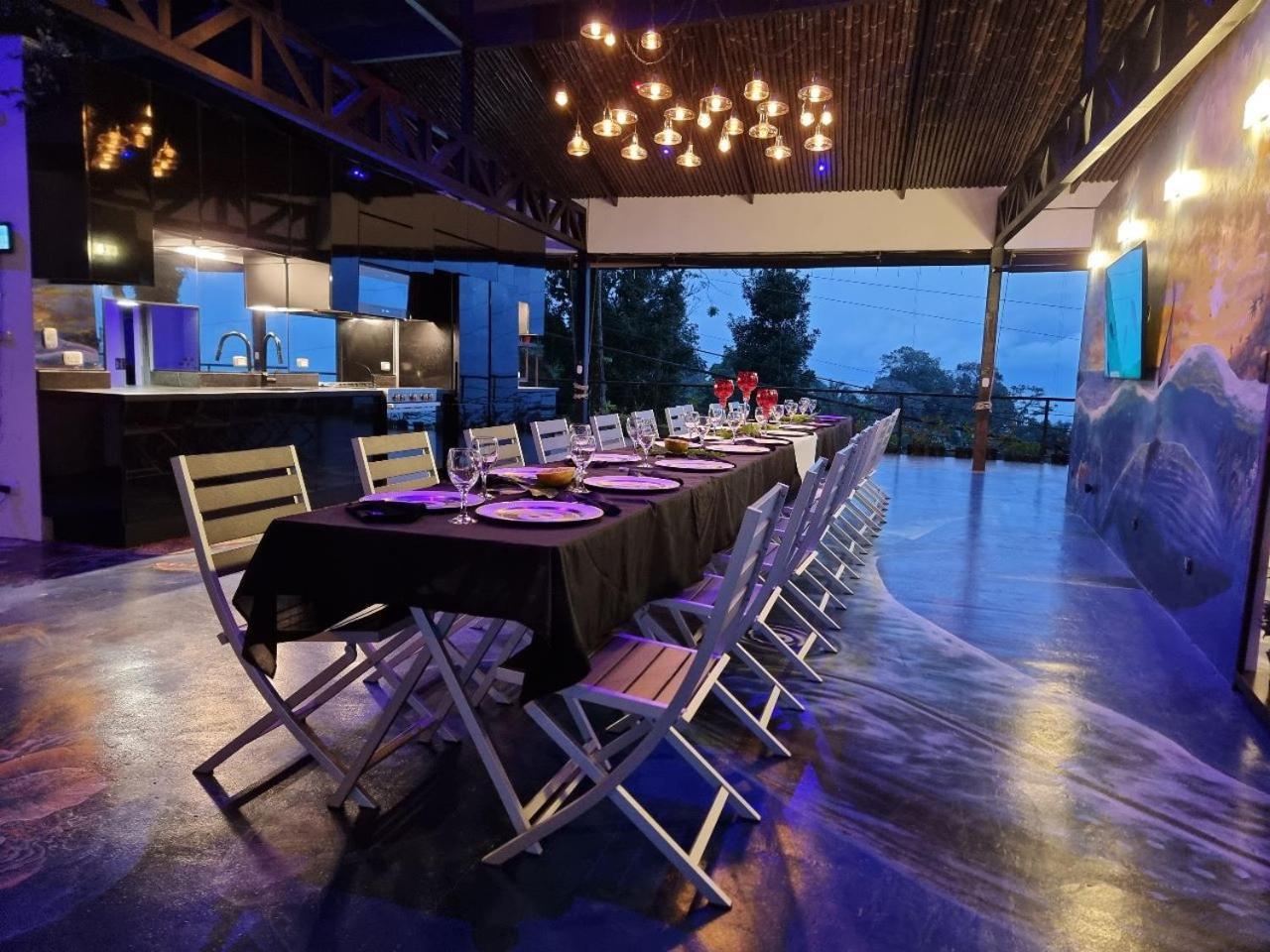 Hotel Vos Manuel Antonio Esterno foto